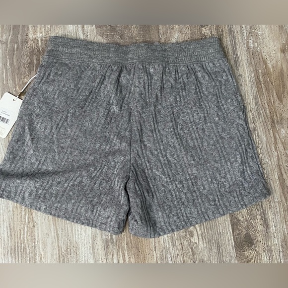 NWT P.J. SALVAGE Tropical Tramway Pajama Shorts-Size small - Picture 4 of 8